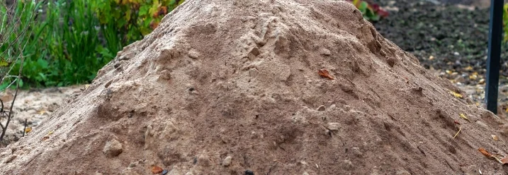 Ein großer Haufen Sand